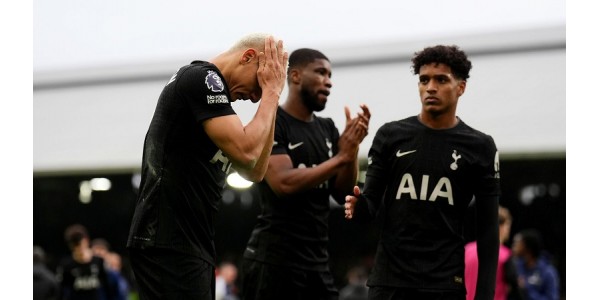 O Tottenham Hotspur chega aos 11 jogos sem vencer O Tottenham Hotspur chega aos 11 jogos sem vencer